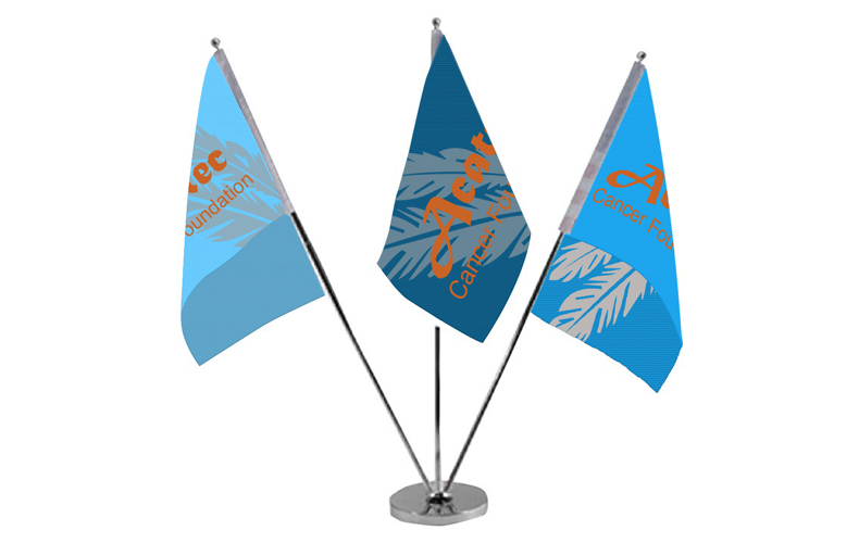 TRIPLE TABLE TOP FLAGS